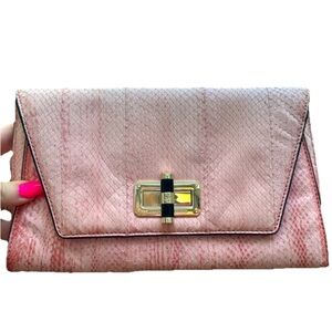 Diane von Furstenberg Clutch🩷